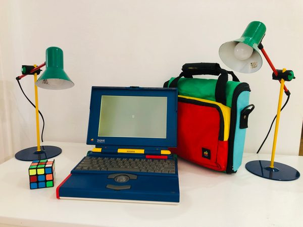 Apple Macintosh PowerBook 170 JLPGA