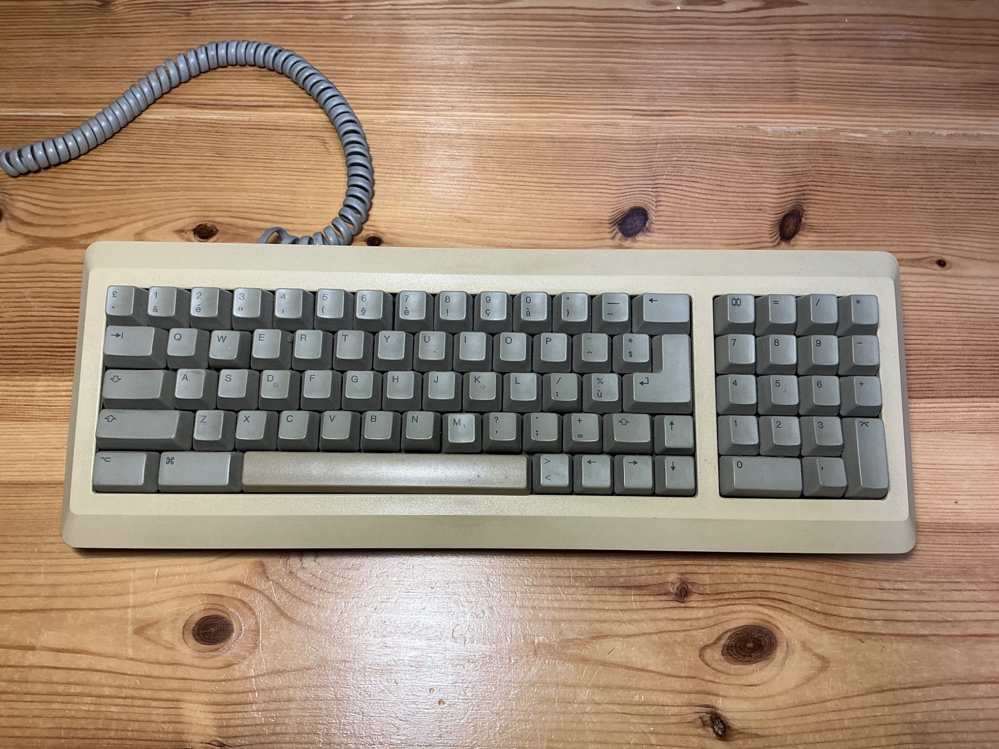 Apple Macintosh Keyboard 1