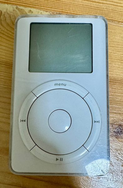 Apple iPod (4th Generation)