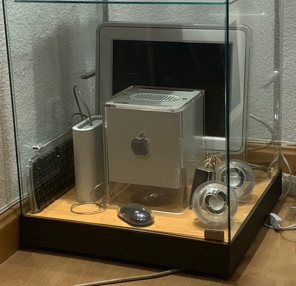 Apple Power Mac G4 Cube