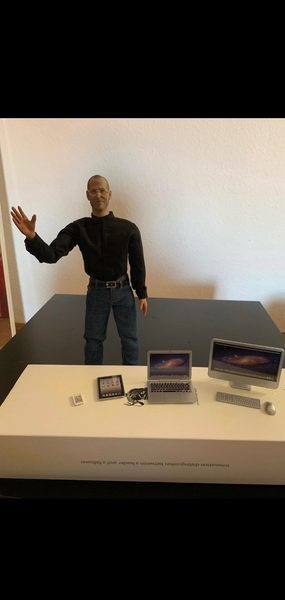 In Icons Steve Jobs Action Figure